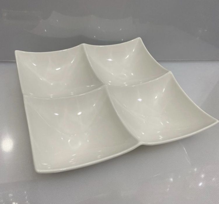 Продам менажницы 4 штуки