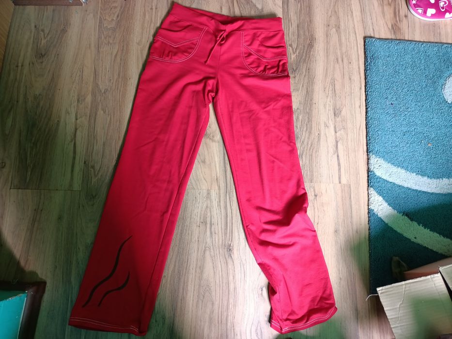 Pantaloni trening marimea S