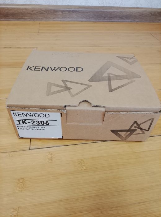 Рация  Kenwood TK-2306 (VHF) в идеальном состоянии