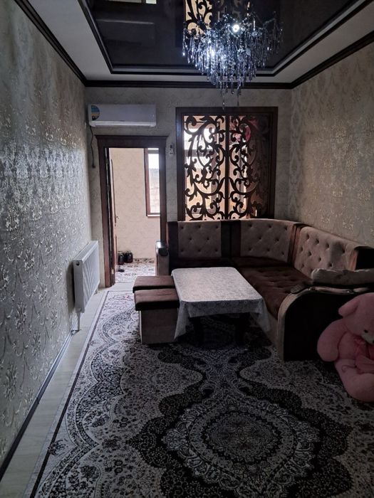 2 хонали уй сотилади 2 этаждан