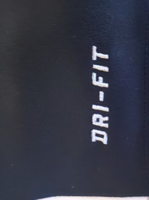 Продавам Nike Football