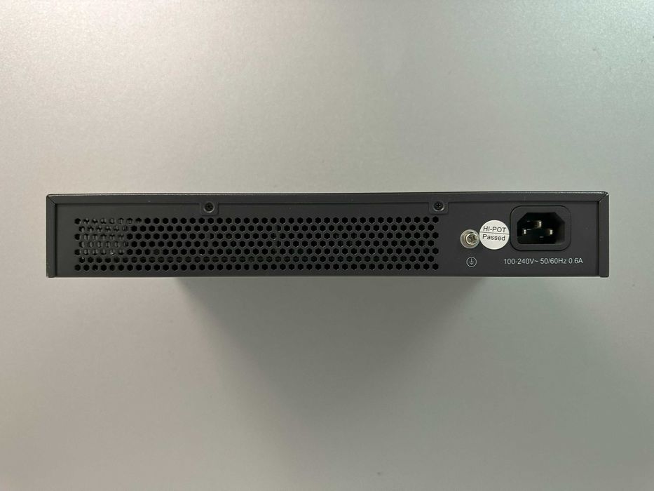 Switch 24 de porturi TL-SG1024DE Gigabit