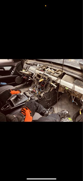 Ремонт двигателя . Услуга моториста