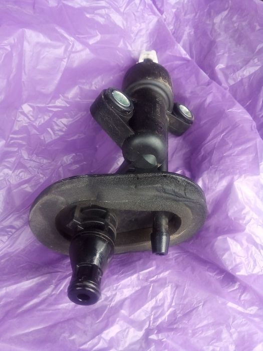 Цилиндр сцепления Opel Corsa