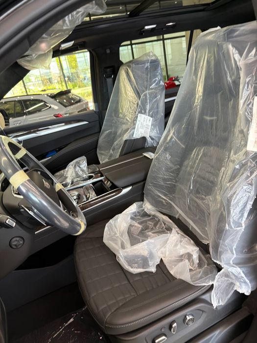 Cadillac Escalade ESV  Насия  савдога. берилади
KOPMLEKTATSIA: sport p