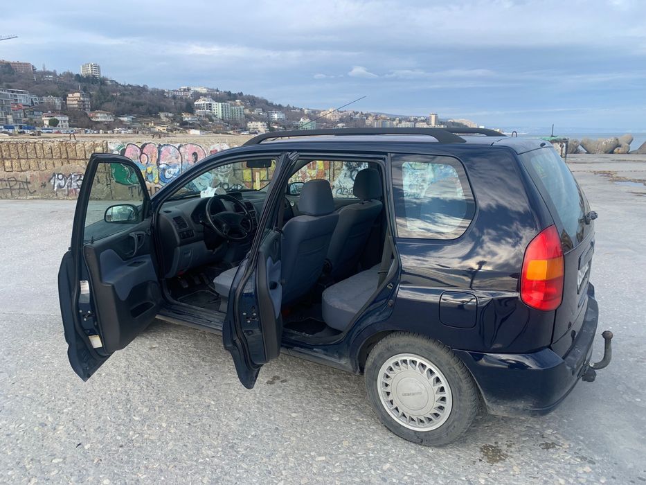 Продавам Mitsubishi Space Star 1.3