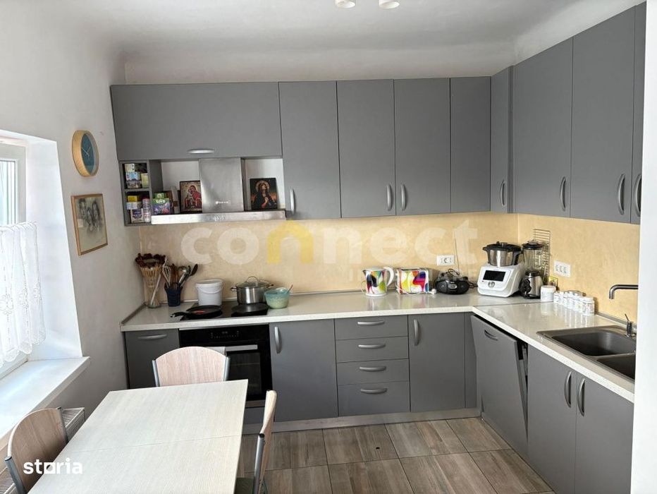 Casa de vanzare | SU 147 mp | Central, zona Str. Motilor