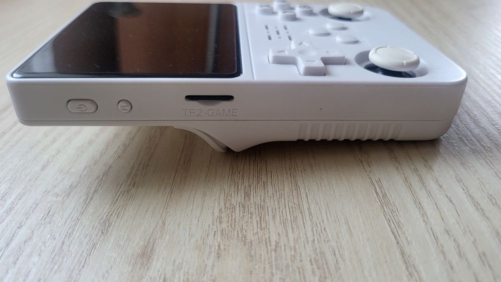 Consola R36 alb complet