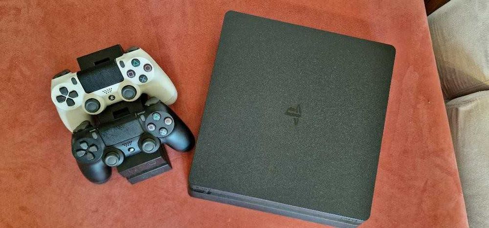PlayStation Slim 4 500MB + 12 игри
