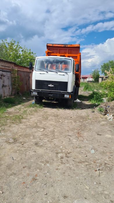 Продам самосвал МАЗ