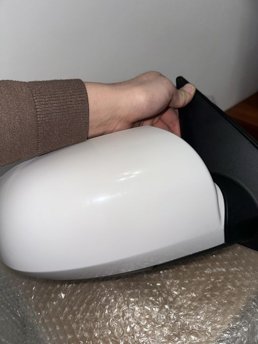 Зеркало заднего вида правый