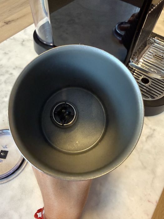 Nespresso DeLonghi citiz & milk
