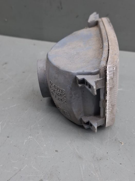 Lampa semnalizare fata dreapta 12-1603B Volkswagen VW Golf 1993