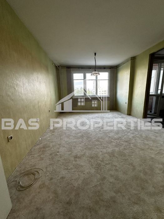 Продава се Тристаен апартамент в София, Младост 3 - 95 кв.м за 2885 €/кв.м - Снимка #1