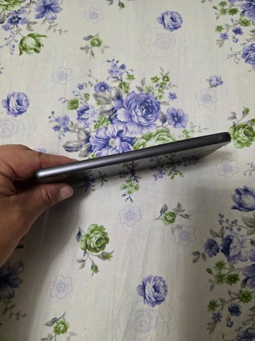 Samsung s 21 fe  8.128