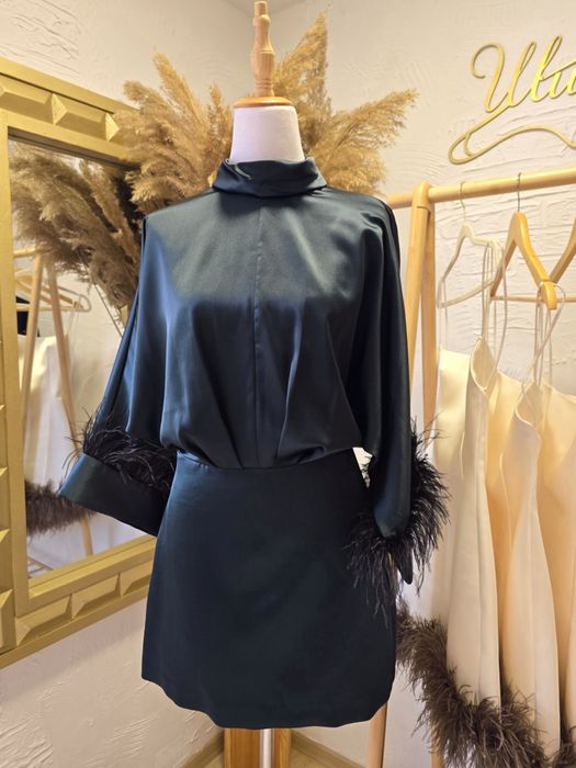 ZARA луксозни официални нови рокли