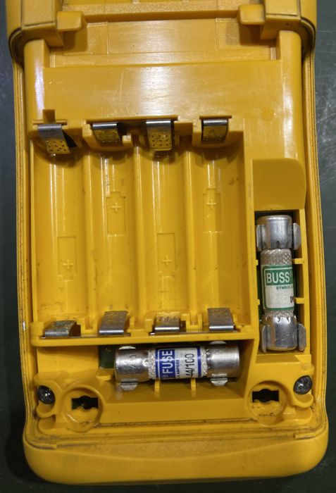 Мултимер FLUKE 189 / 89 IV true rms