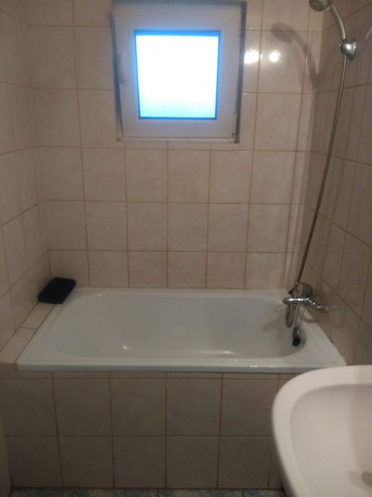 Vînd casă la intrarea în Smeura 1km din cartier Trivale