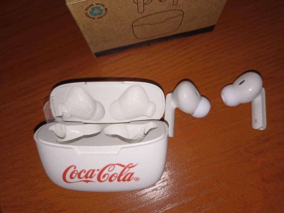 True wireless слушалки