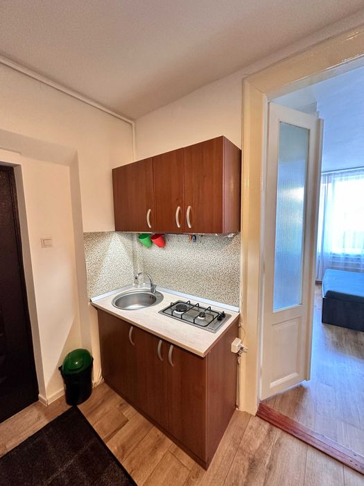 Apartament 1 cam. vis-à-vis UMF Babeș | Utilități incluse în preț