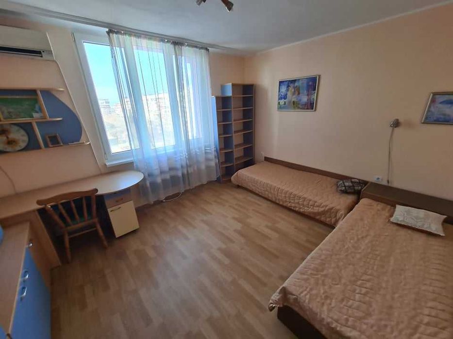 Дава се под наем Тристаен апартамент в Бургас, Славейков - 100 кв.м за 280.5 € - Снимка #7