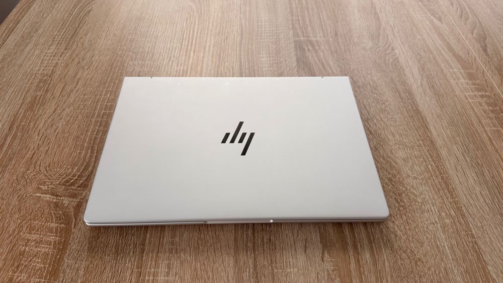 HP 2026 EliteBook 8 G1i 14 AI PC DDR5 i5 Ultra 225 Artificial Inteligence HP EB8G1i14 U5 225U 14 16GB/512 PC (AD3B9ET) laptop calculator pc