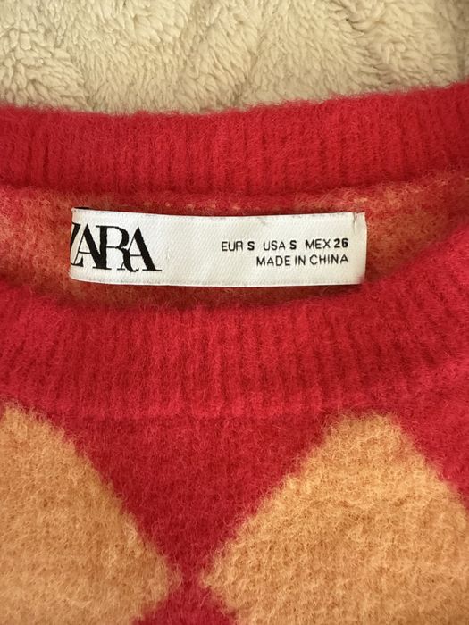 Пуловер от Zara в размер s