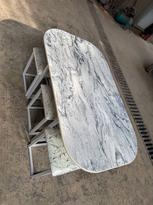 taburetka va stol uyingiz uchun компактный комплект табуреток для кухн