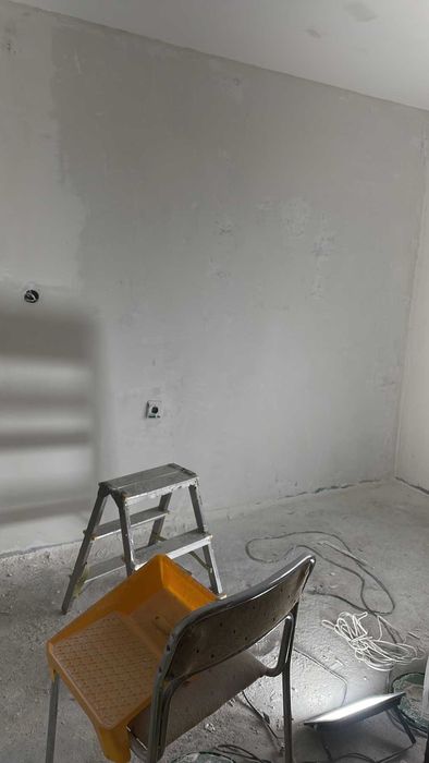 Шпакловане и боядисване