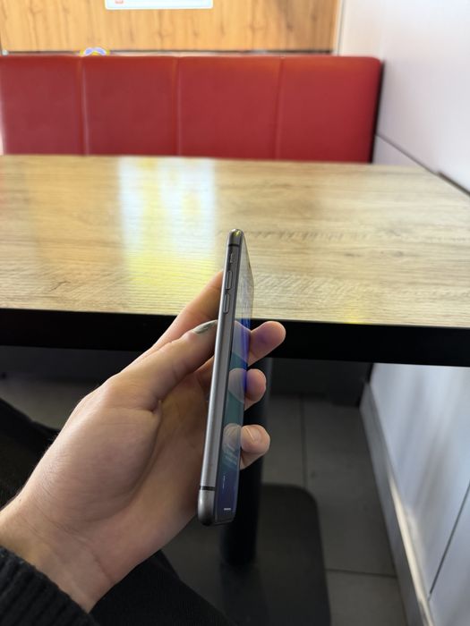 iPhone 11 Black 100/128GB