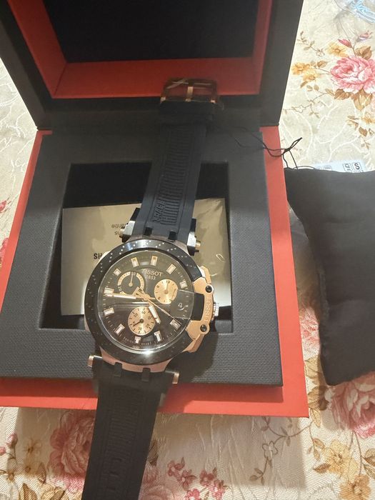 ЧИСТО НОВ ! 24 месеца гаранция ! Мъжки часовник Tissot T-Race Chronograph T115.417.37.061.03