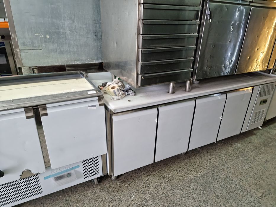 Хладилни маси 1800лв