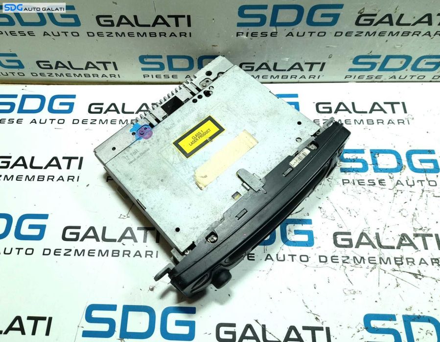 Radio CD Player Mercedes Clasa C Class W203 2000 - 2007 Cod A2038202286 [N0408]