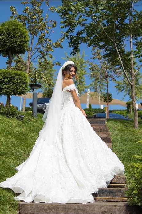 Продам свадебное платье