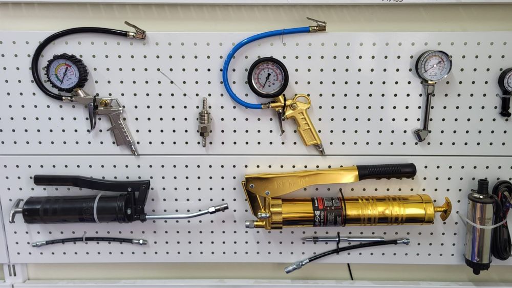 Домкраты, насосы