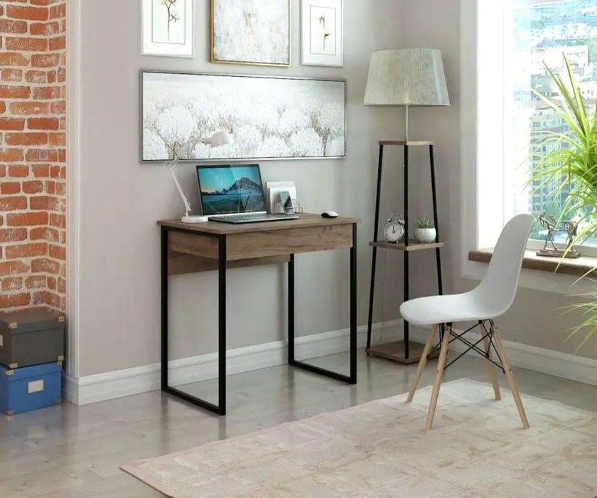 Продам письменный стол в идеальном состоянии