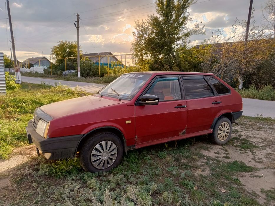 Продам машину 2109