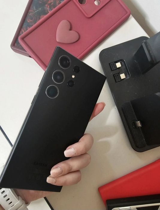Samsung Galaxy S23 Ultra – 1TB / 12GB RAM – Stare impecabilă
