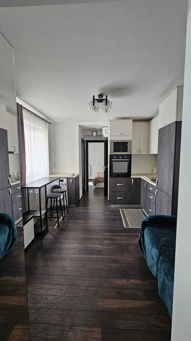 Apartament cu 2 camere de inchiriat