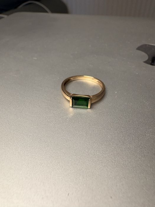 Inel aur 14 cu diopsid natural