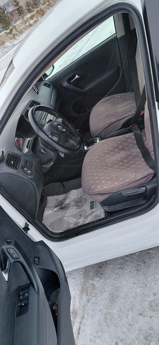 Продам POLO 2013 год