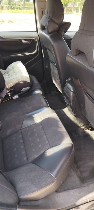 Volvo s 60 2,4 140 кс бензин/газ с зимни и летни гуми