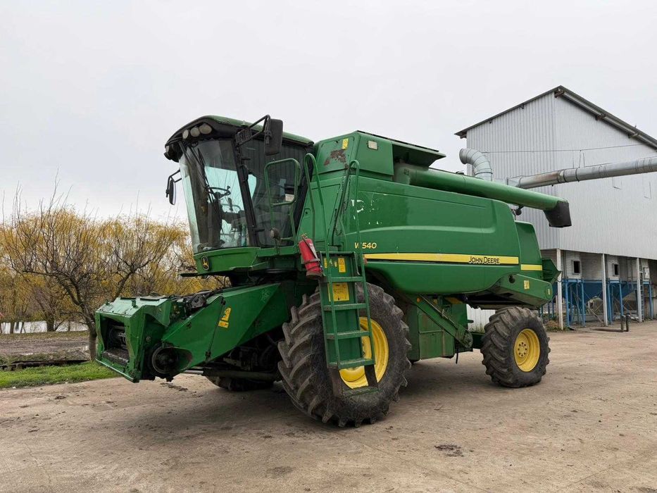 De vanzare combina John Deere W540