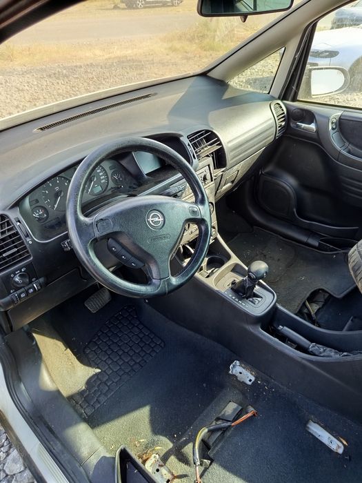 Опел Зафира 2.2 бензин автомат