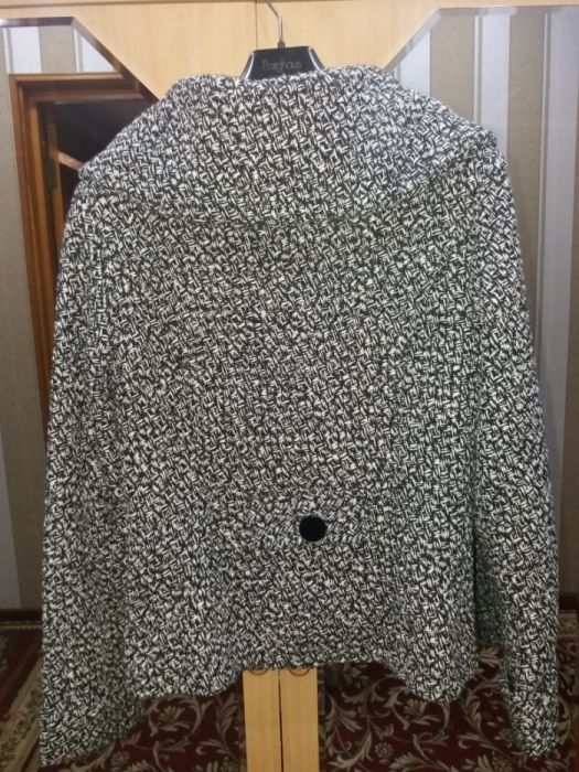 Пальто куртка продается