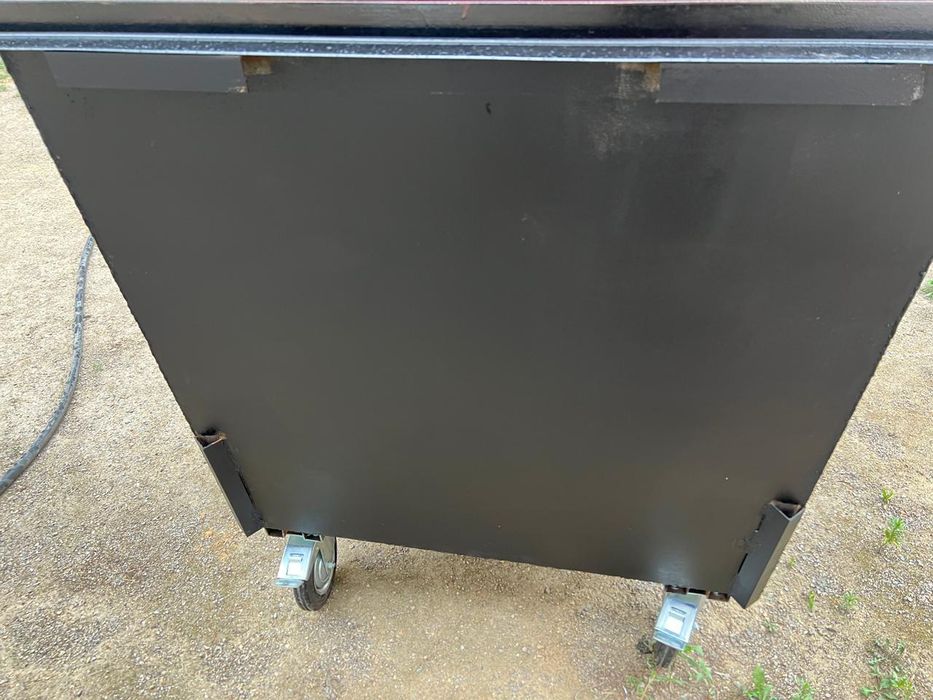 Мусорный контейнер,  бак