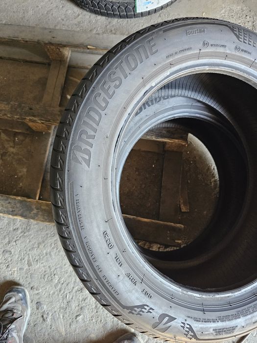 2 anvelope vara 205 55 17 Bridgestone