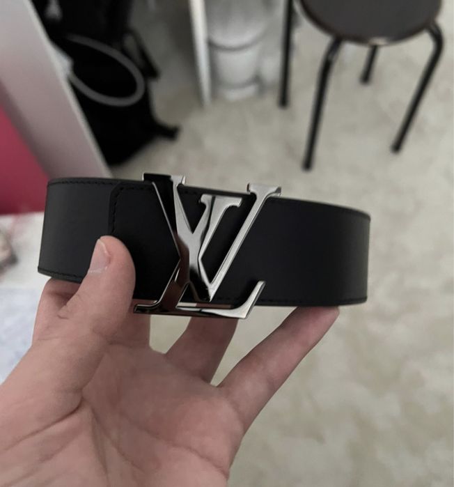 Curea Louis Vuitton Reversibila