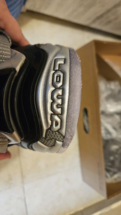 Намалени ски обувки LOWA Anatomic FIT