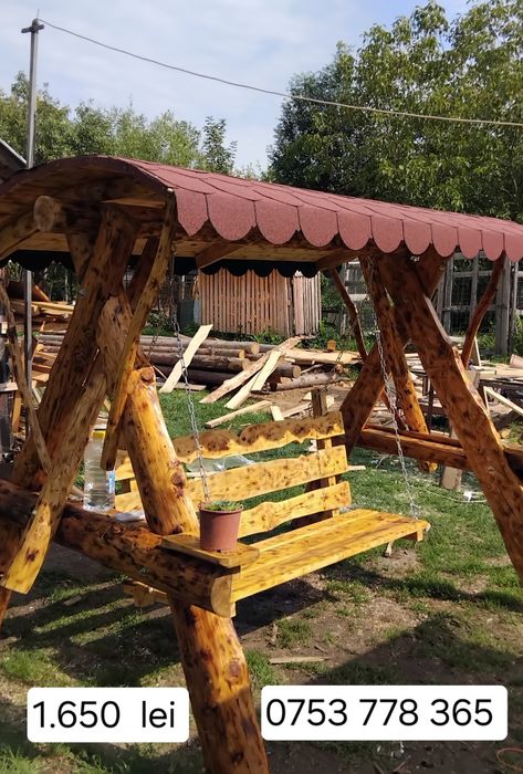 Leagăn Rustic Acoperit cu tegola